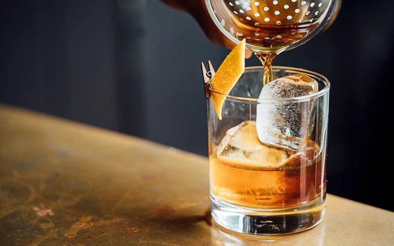 ジャンル別おすすめウイスキーカクテル18選と美味しく作る4つポイント ウイスキーを知る 最高の一杯を見つける初心者のためのウイスキーメディア