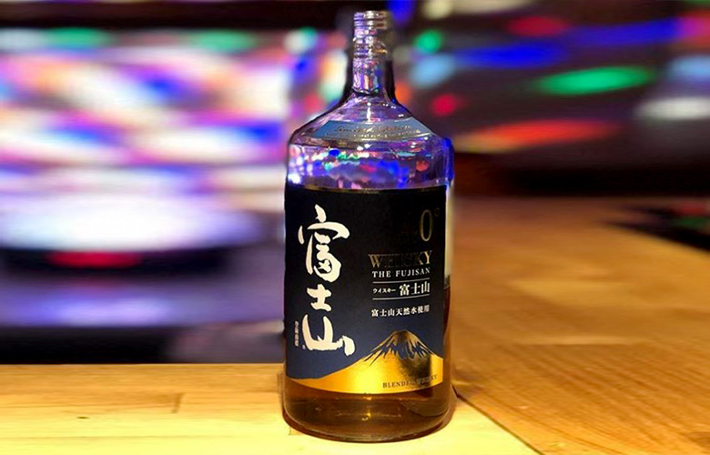 富士山ウイスキーの種類や味わい・おすすめの飲み方などを徹底解説 