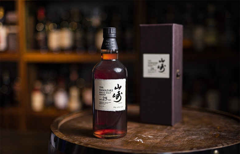 山崎25年の味・香りをレビューや口コミから評価 | ウイスキーを知る